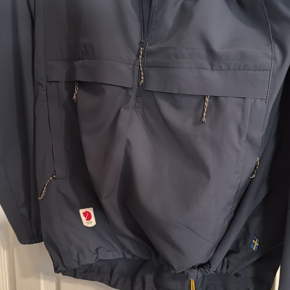 Brand new never worn - Picture 3 of 3